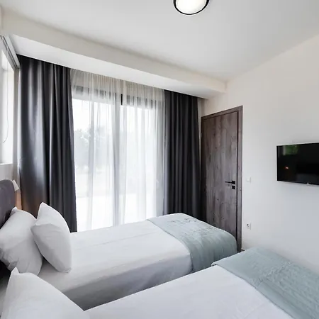 Generation And Apartment Lefkada City