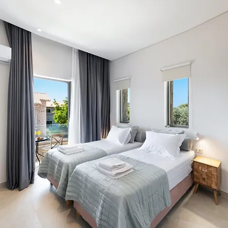 Generation And Apartment Lefkada City